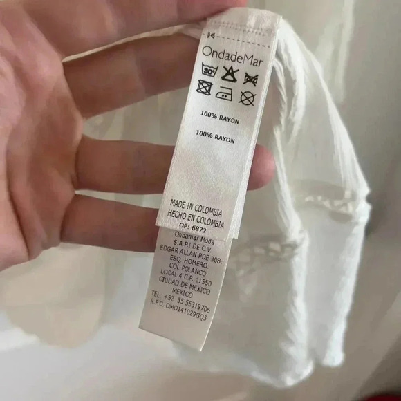 765 OndaDeMar White Eyelet Tunic Blouse Size Medium - Picture 5 of 7